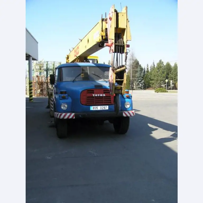 Prumyslových robotu-3